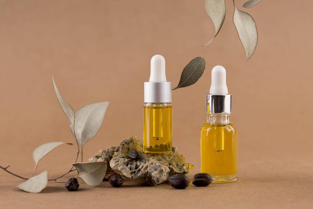 ilustrasi essential oil (freepik.com/freepik)
