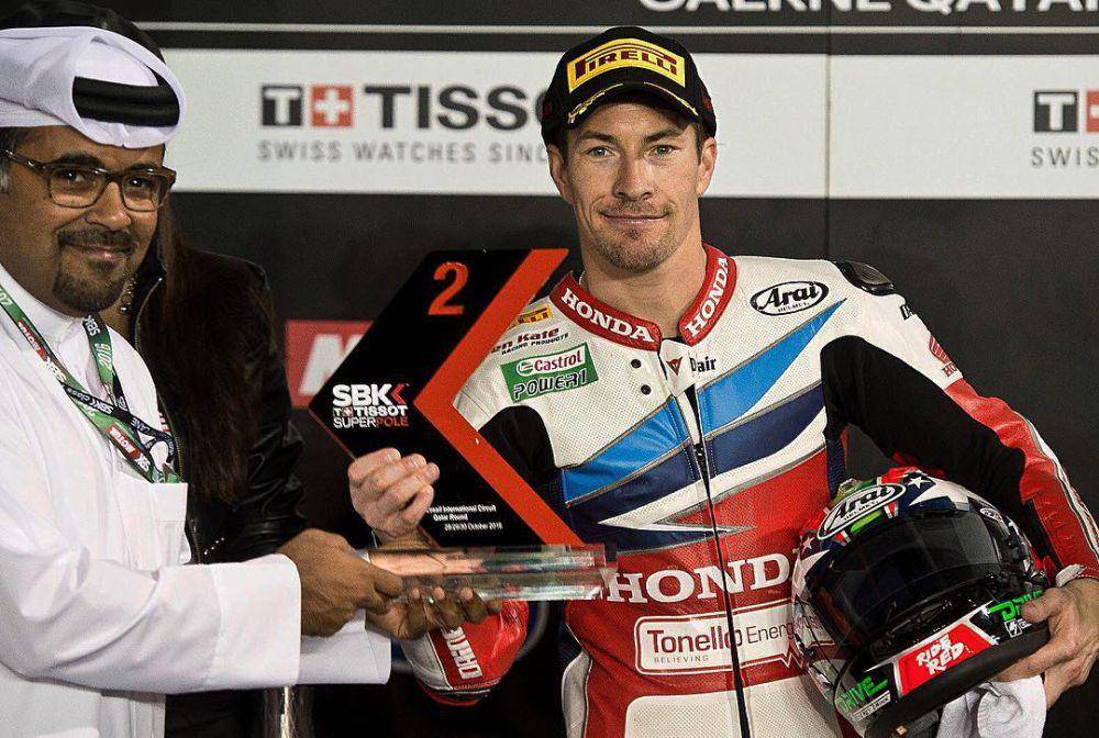 Nicky Hayden saat mendapatkan penghargaan di Qatar. (Instagram/nicky_hayden)
