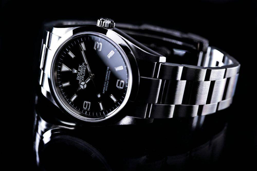ilustrasi jam tangan Rolex (Unsplash.com/Carlos Esteves)