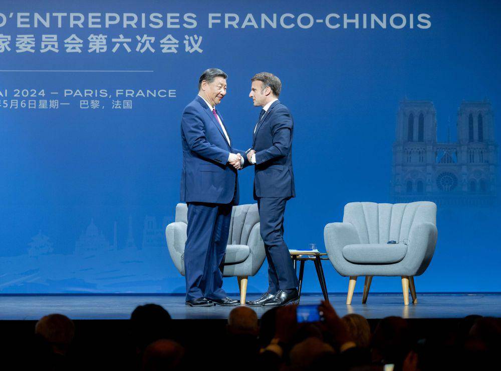 Presiden China Xi Jinping dan Presiden Prancis Emmanuel Macron (Twitter.com/Hua Chunying 华春莹)