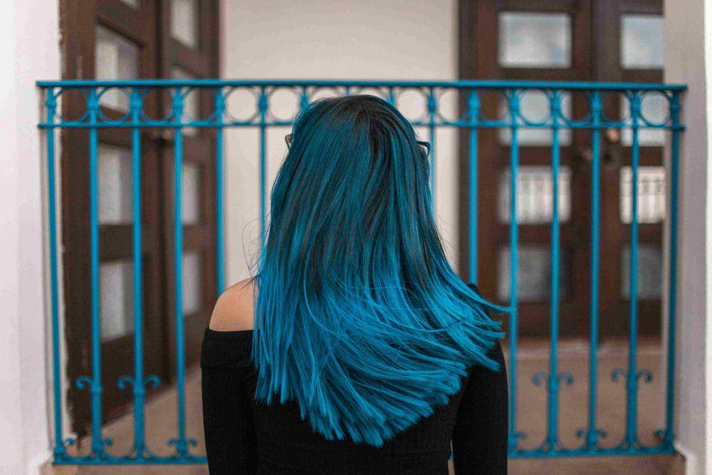 ilustrasi variasi warna rambut ombre (pexels.com/Luis Quintero)