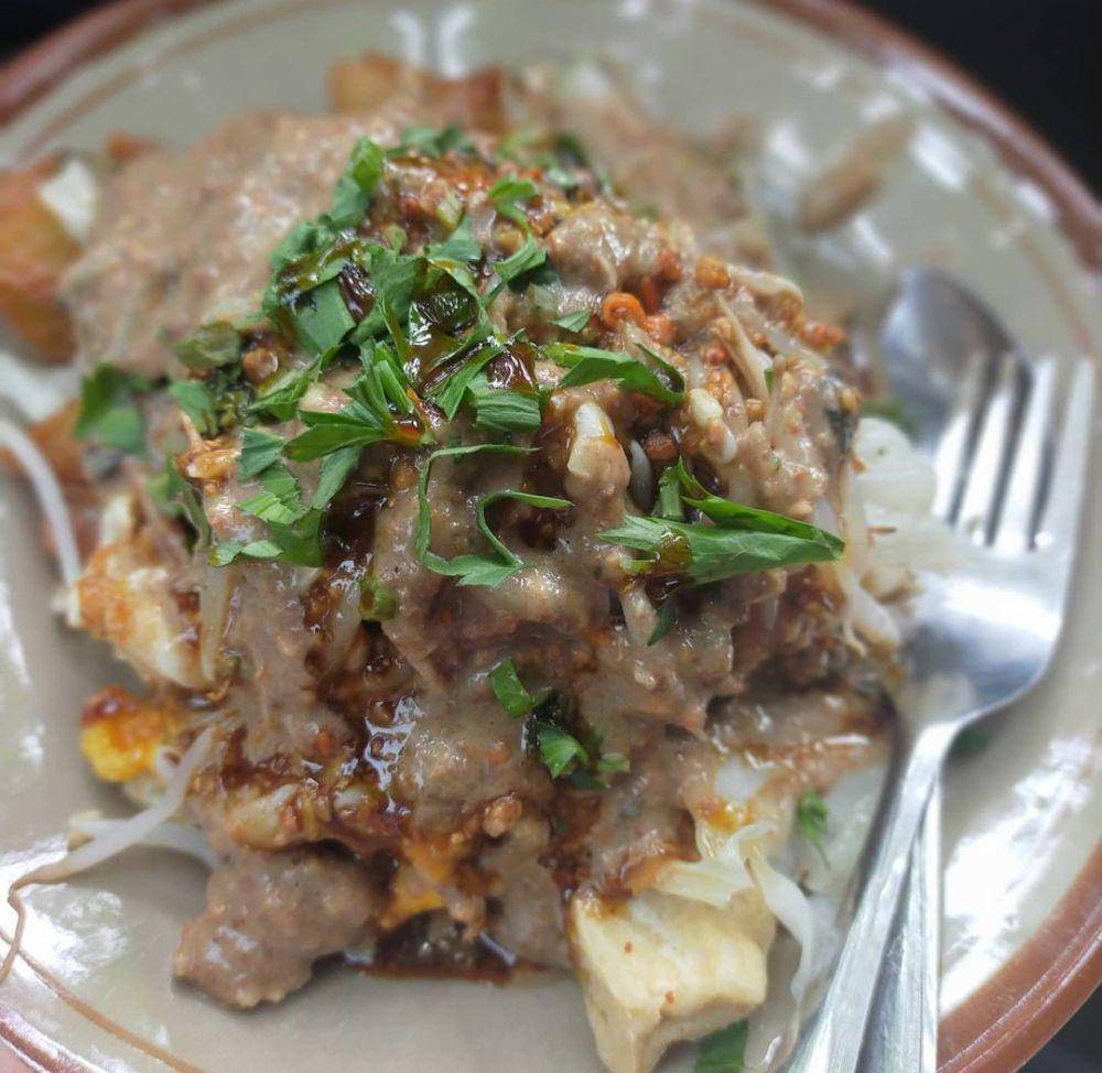 Tahu Gimbal Nugroho (instagram.com/doyanbener)
