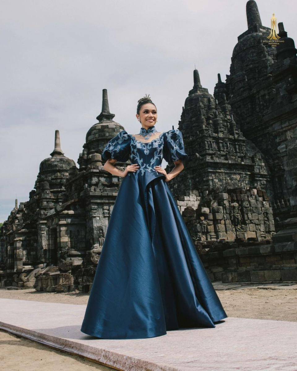 Potret Finalis MMBI 2024 dari Jawa Saat Fashion Show di Candi Sewu (Instagram.com/yayasanduniamegabintang)