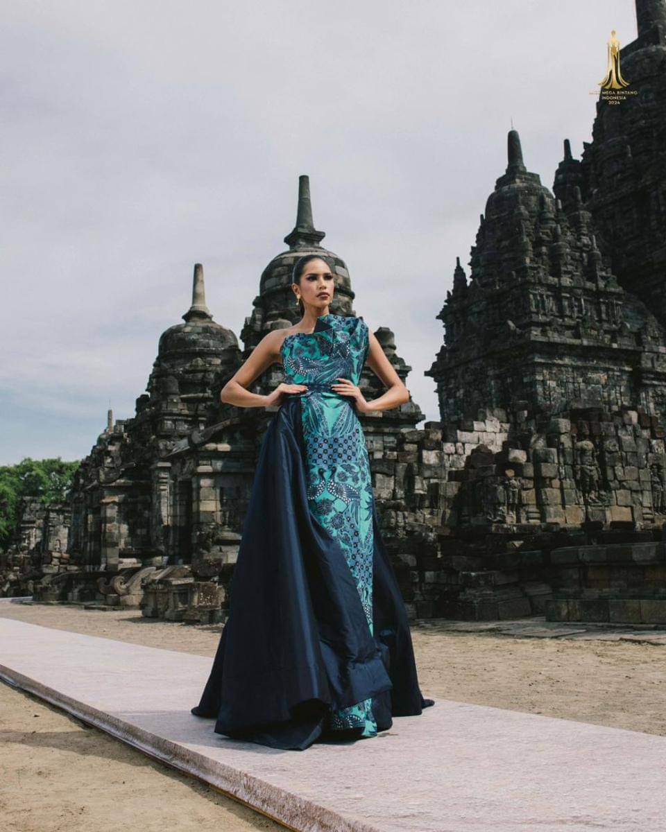 Potret Finalis MMBI 2024 dari Jawa Saat Fashion Show di Candi Sewu (Instagram.com/yayasanduniamegabintang)