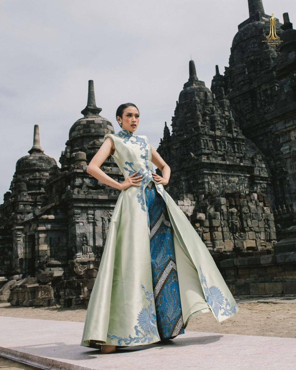 Potret Finalis MMBI 2024 dari Jawa Saat Fashion Show di Candi Sewu (Instagram.com/yayasanduniamegabintang)