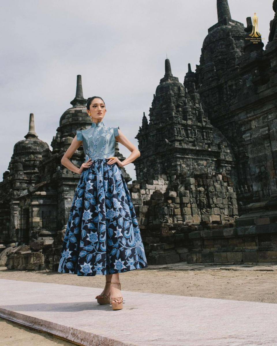 Potret Finalis MMBI 2024 dari Jawa Saat Fashion Show di Candi Sewu (Instagram.com/yayasanduniamegabintang)