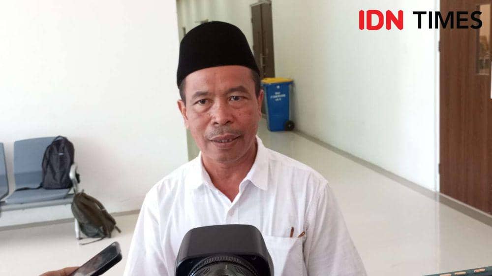 Plt Kabid PHU Kanwil Kemenag NTB Azharuddin. (IDN Times/Muhammad Nasir)