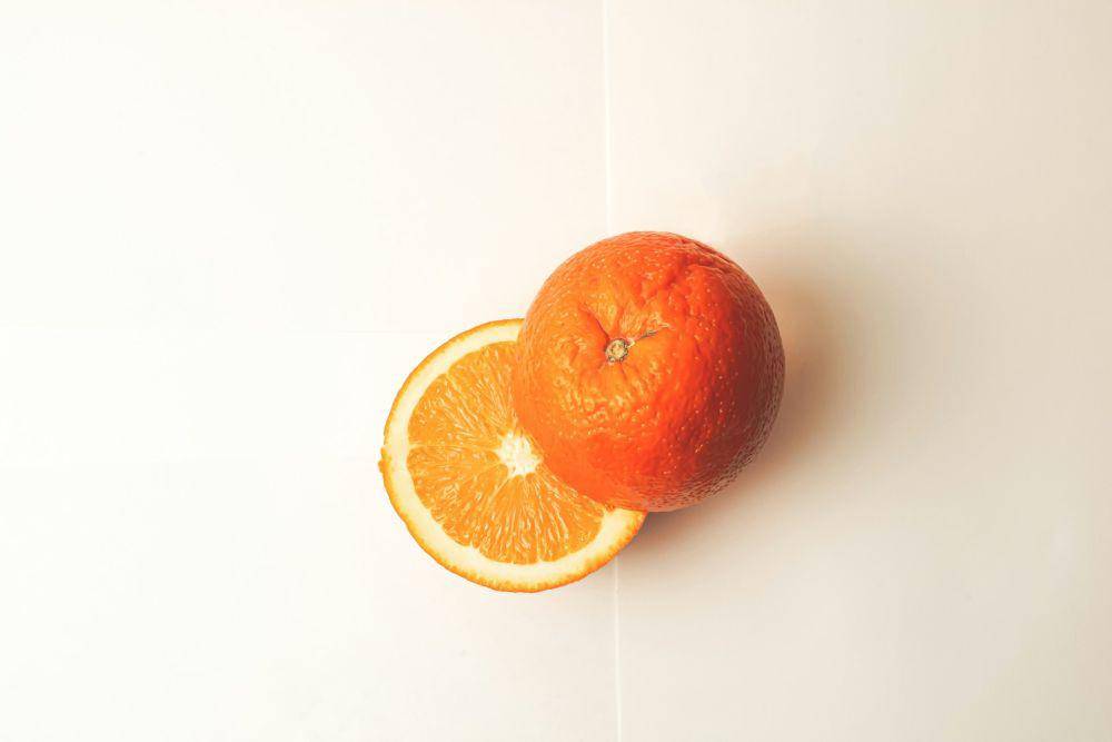 Ilustrasi buah jeruk (unsplash.com/amjd159)