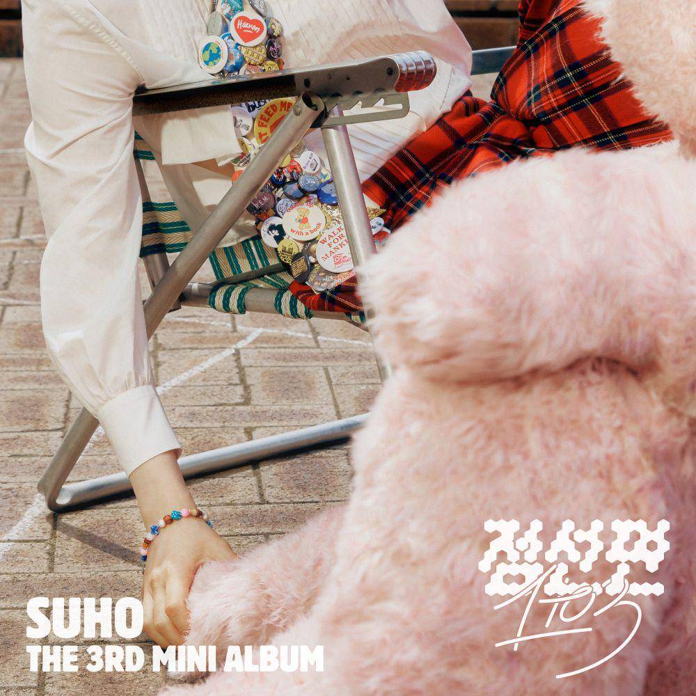 Mini album ketiga, 점선면 (1 to 3) milik Suho EXO (twitter.com/weareoneEXO)