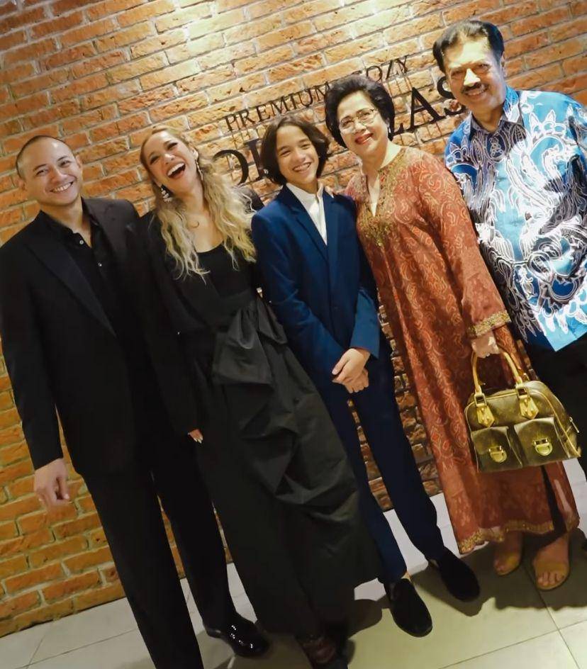 potret kompak BCL, Tiko, dan Noah Sinclair (instagram.com/itsmebcl)