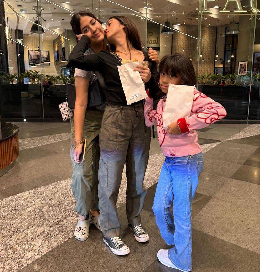 potret Tyna Dwi Jayanti bersama dua anaknya (instagram.com/tynadwijayanti)