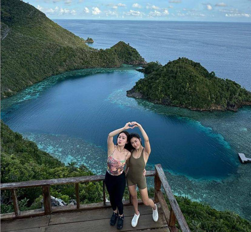 potret Natasha Wilona liburan di Raja Ampat (instagram.com/natashawilona12)