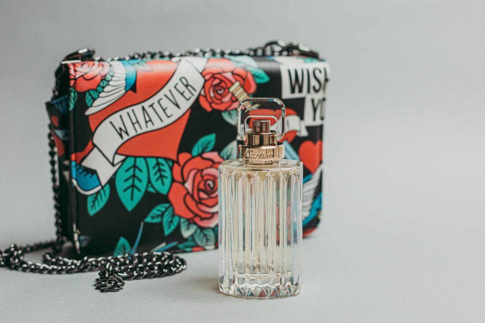 ilustrasi botol parfum (pexels.com/Anastasiya Lobanovskaya)