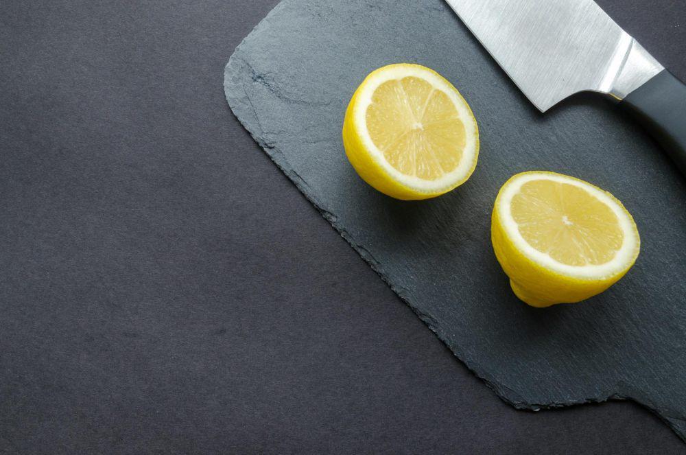 4 Tips Menghilangkan Noda Kunyit pada Peralatan Dapur, Patut Dicoba!