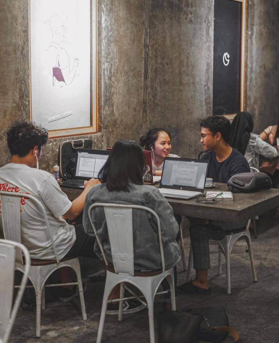 Roketto Coffee (instagram.com/roketto.coffee)