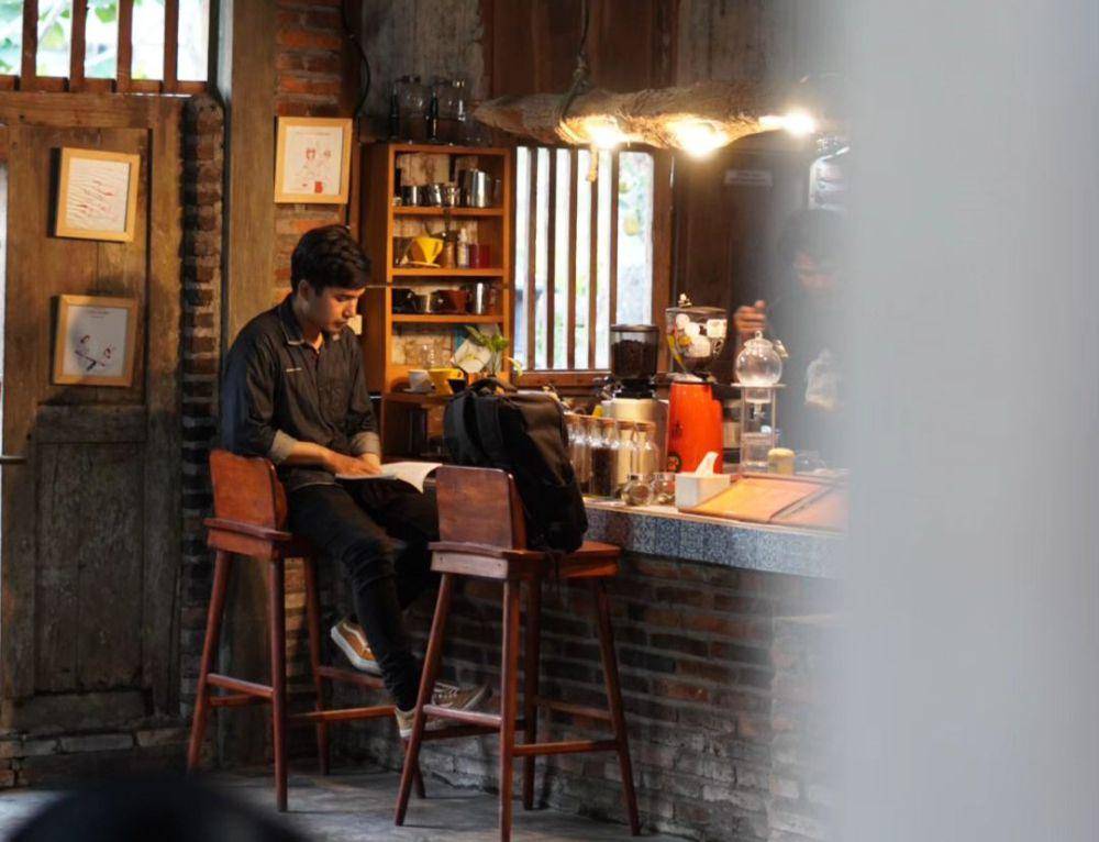 potret suasana di Dongeng Kopi (instagram.com/dongengkopi)