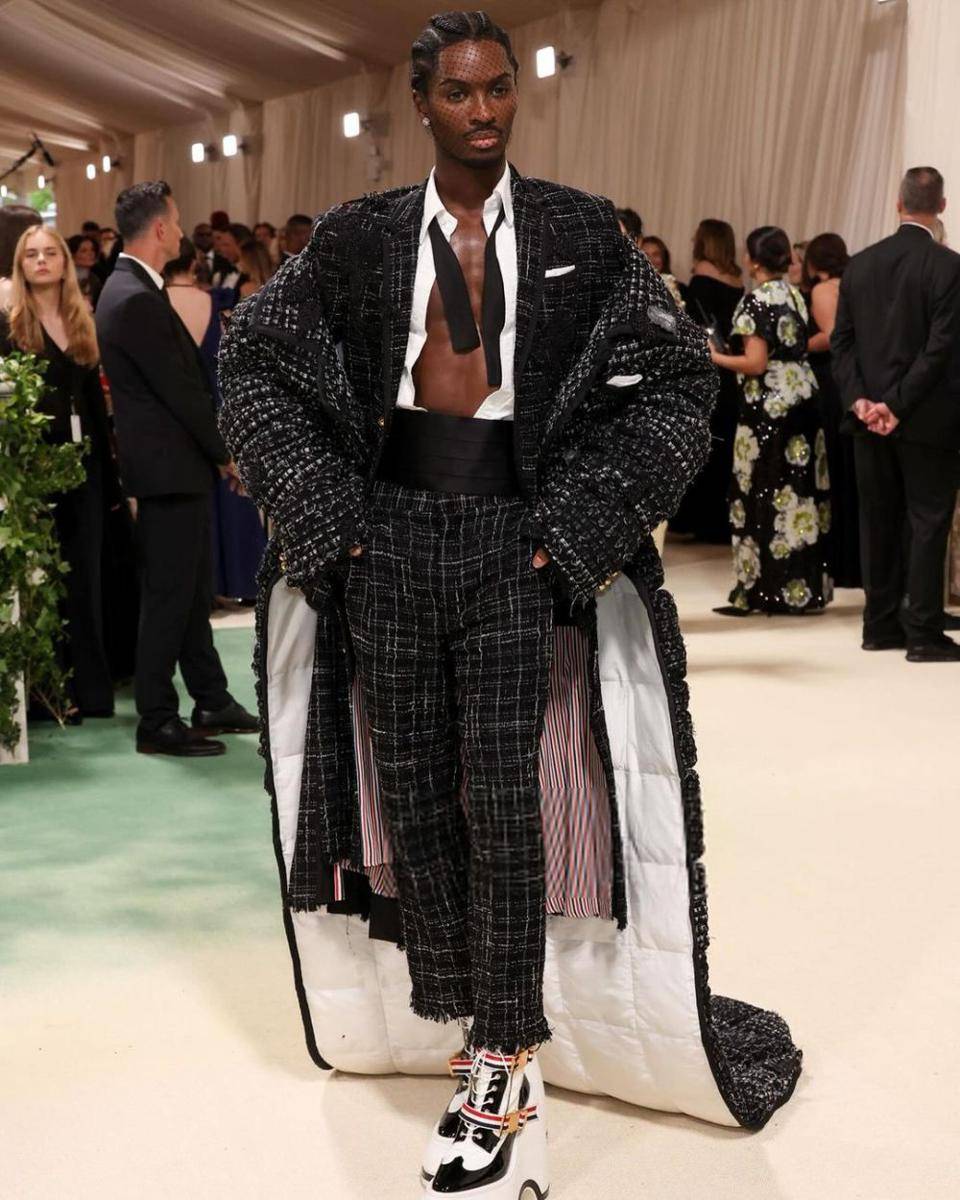 Alton Mason di Met Gala 2024 (instagram.com/art8amby)