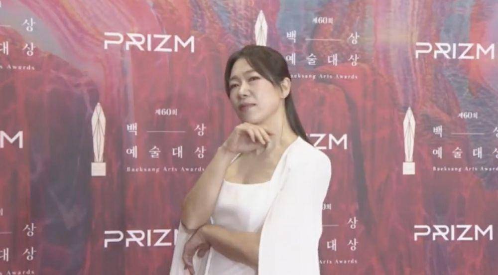 potret aktris di 60th Baeksang Arts Awards 2024 (prizm.co.kr)