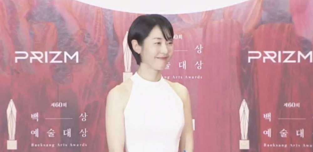 potret aktris di 60th Baeksang Arts Awards 2024 (prizm.co.kr)