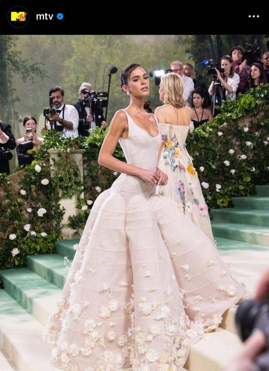 Gaya Artis di Met Gala 2024 (instagram.com/mtv)