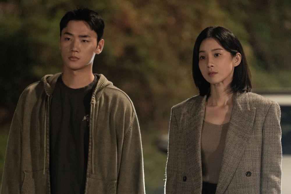 7 Peran Penting Do Jin Woo untuk Na Moon Young di Drakor Hide