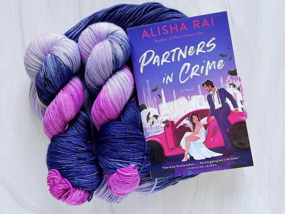 6 Novel Romantis dengan Sentuhan Petualangan yang Menghibur