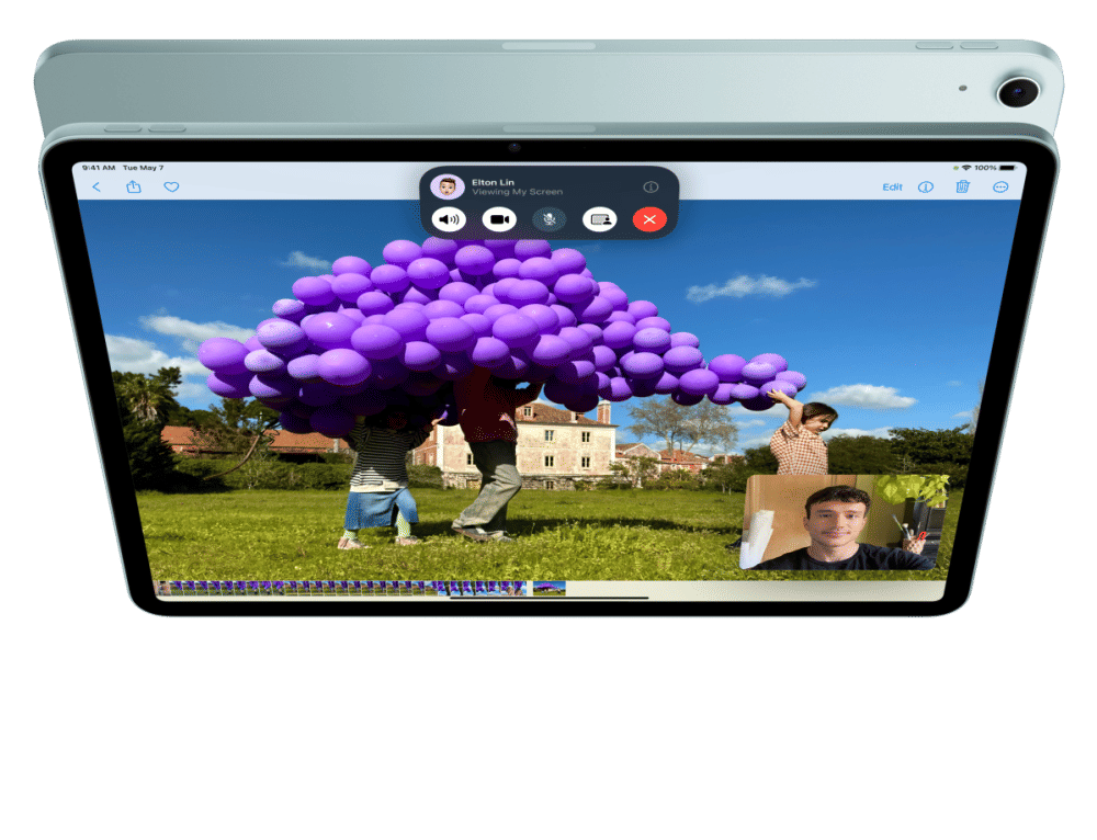 ilustrasi video call dengan Apple iPad Air 2024 (apple.com)