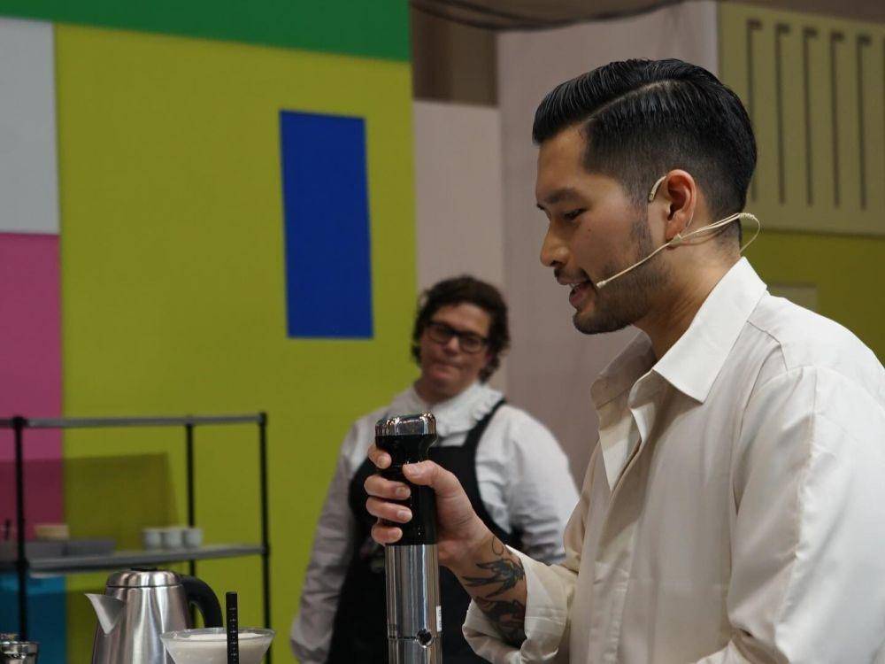 Mikael Jasin, barista profesional Indonesia yang juara World Barista Championship 2024 (instagram.com/mikaeljasin)