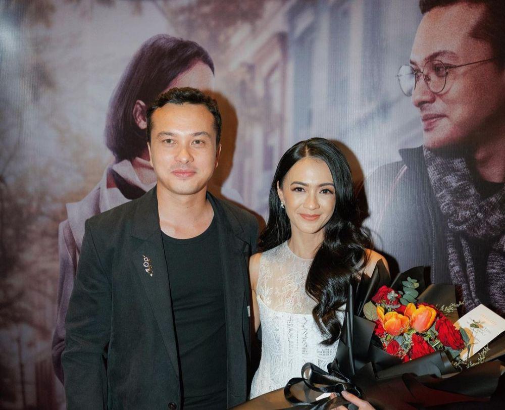 4 Pasangan Agla Artalidia di Film, Nicholas Saputra Paling Bikin Gemas
