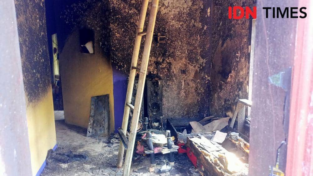 Inin Nastain IDN Times/ kondisi rumah yang dibakar
