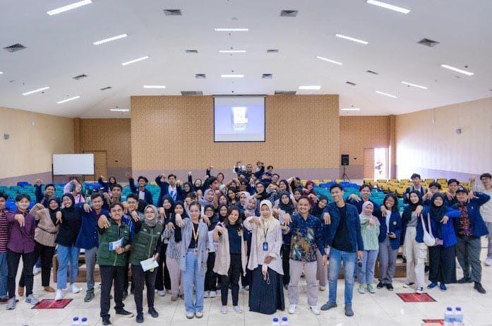 Maxy Academy Sulut Minat Mahasiswa Unesa Berbisnis