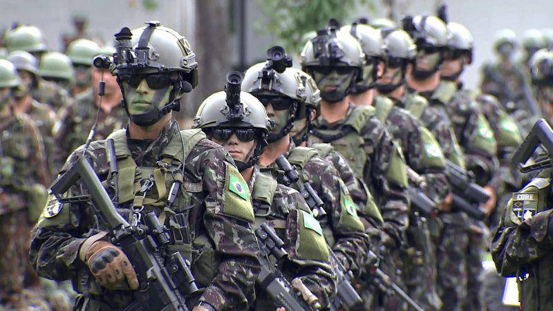 tentara Brasil (commons.m.wikimedia.org/asfasdsc)