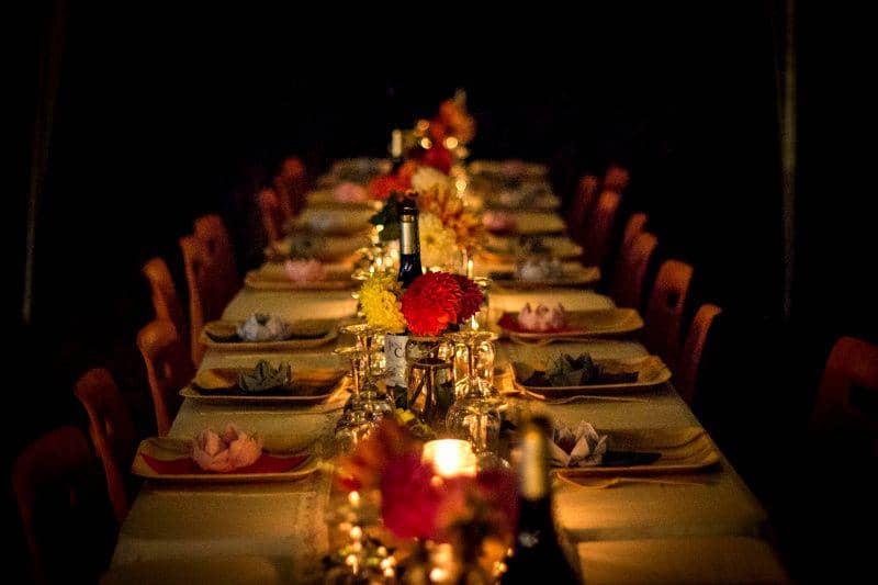 gambar meja makan (unsplash.com/Juliette F)