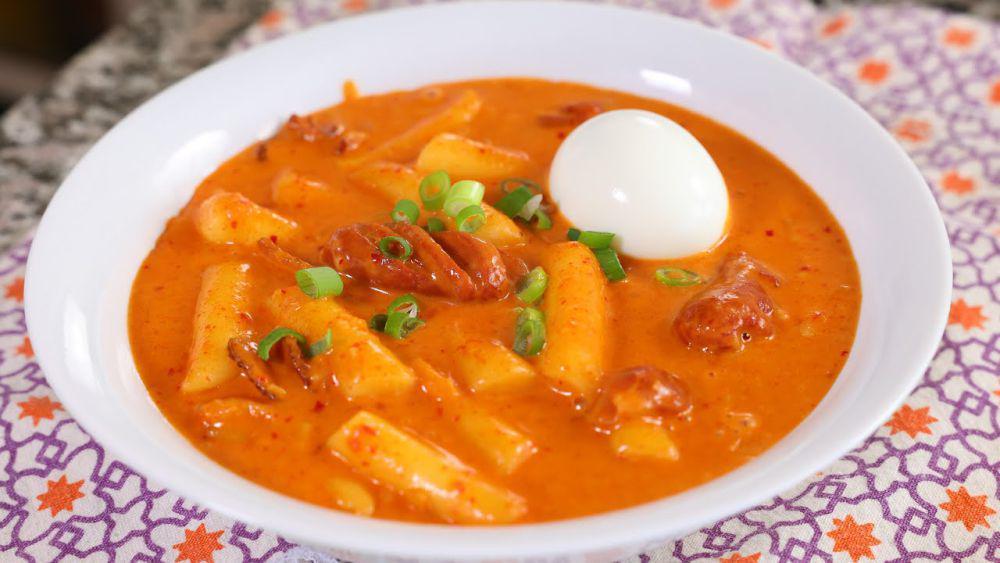 Resep Rose Tteokbokki yang Lezat dan Menggoda Selera!