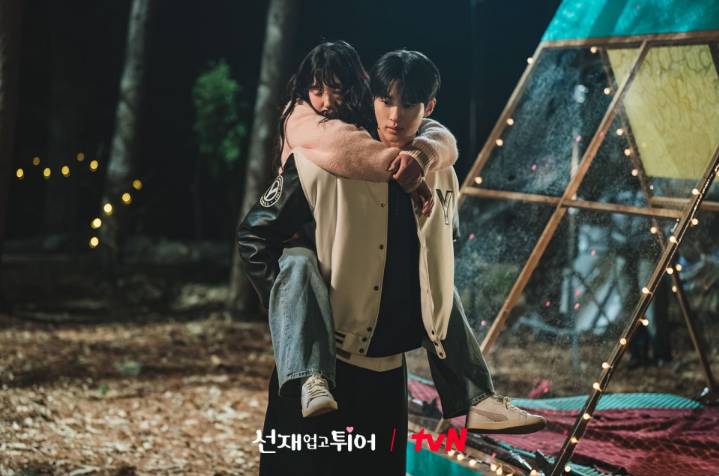 still cut drakor Lovely Runner (dok. tvN/Lovely Runner)