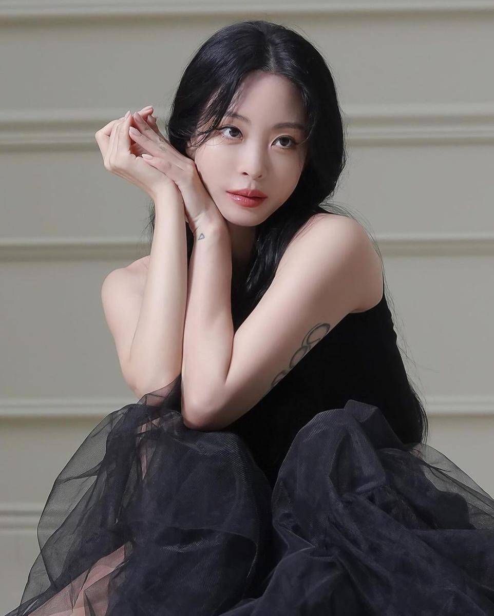 Han Ye Seul (instagram.com/han_ye_seul_)