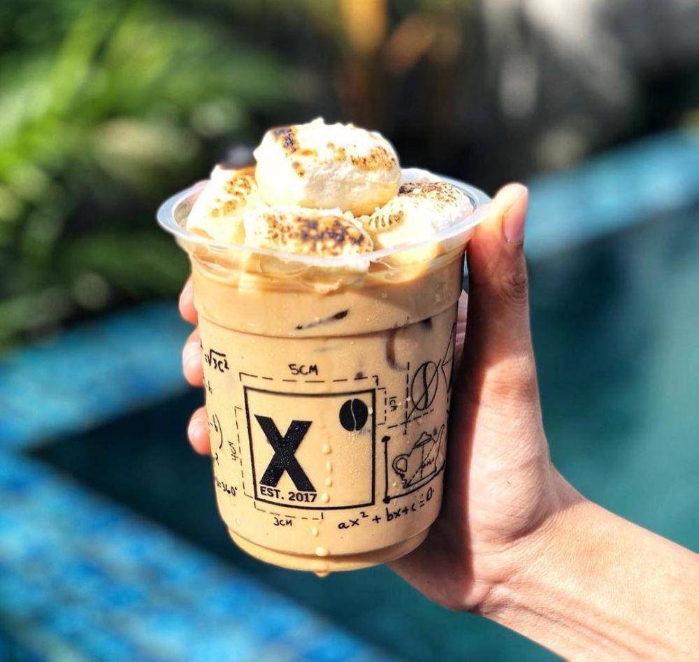 Es kopi susu marshmallow (instagram.com/jktfoodbang)