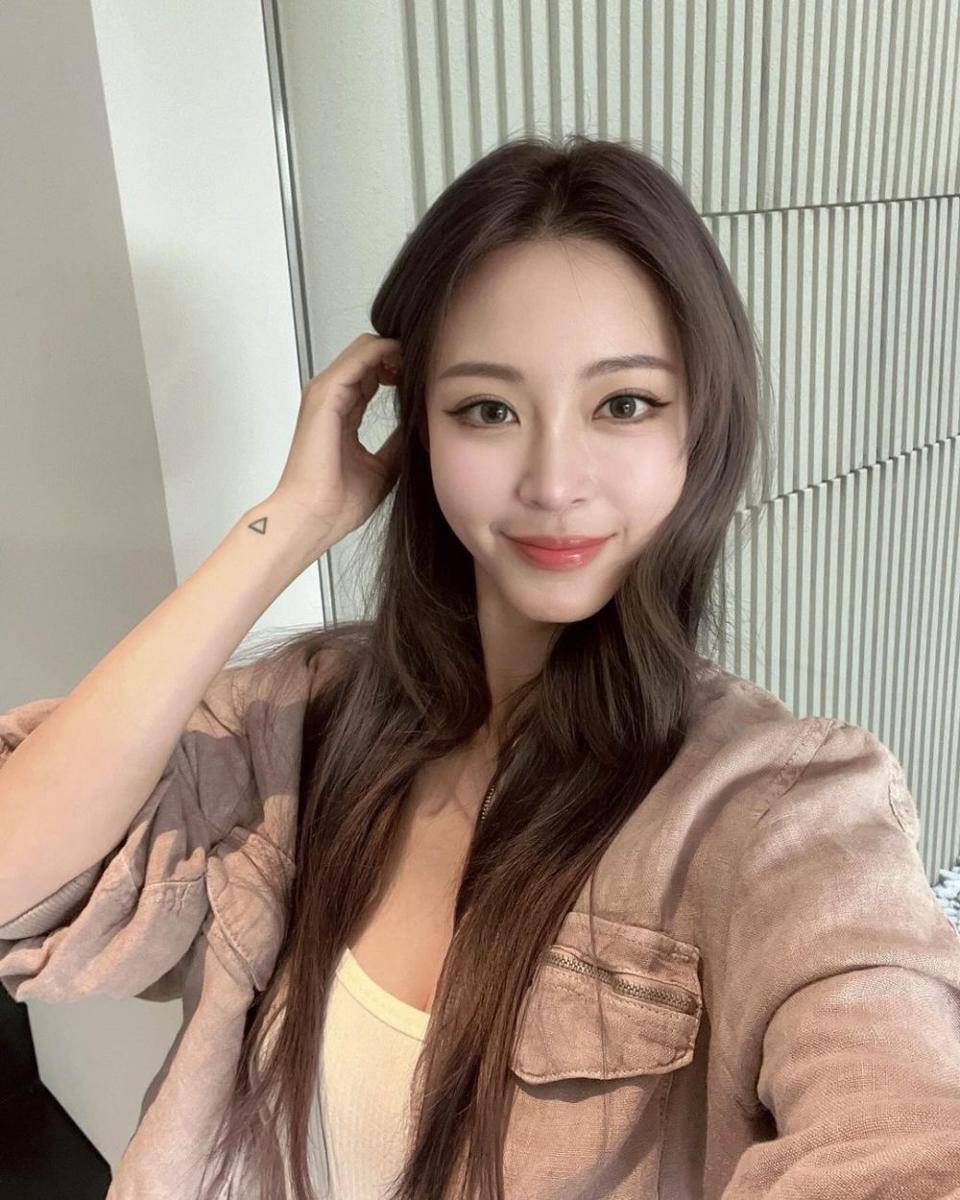 Han Ye Seul (instagram.com/han_ye_seul_)