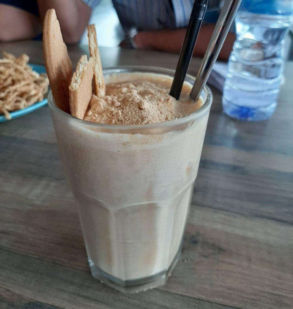 Es kopi susu regal (instagram.com/luvlinklink)