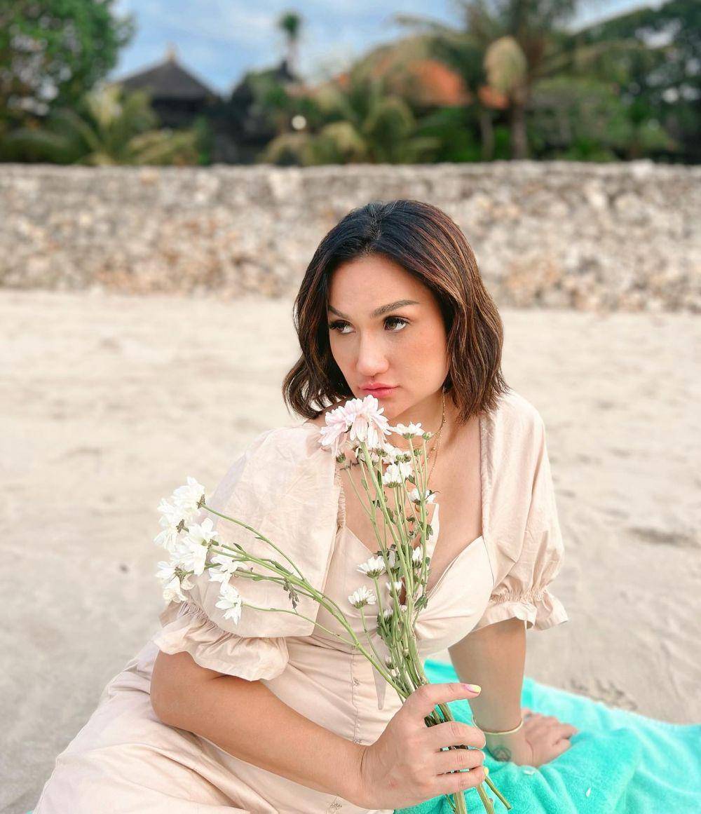 biodata dan profil Tengku Dewi Putri (instagram.com/tengkudewiputri_tdp)