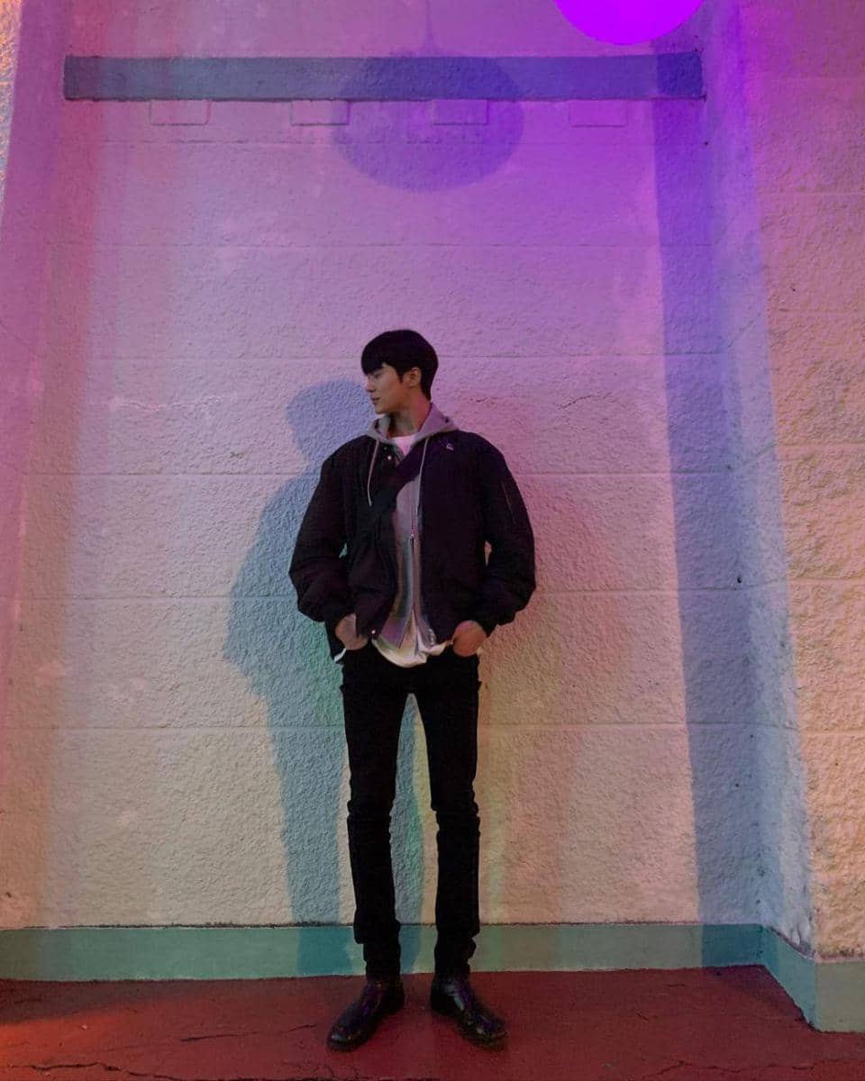ide mix and match hoodie ala Byeon Woo Seok (instagram.com/byeonwooseok)