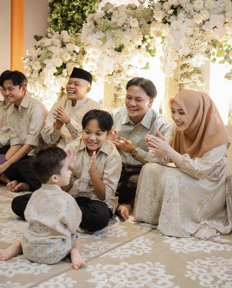 potret Adzam di pengajian Rizky Febian (instagram.com/rizkyfbian)