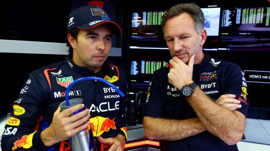 Christian Horner (kanan) dan Sergio Perez (kiri) (formula1.com)
