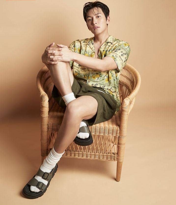 Ji Chang Wook (instagram.com/benchtm)