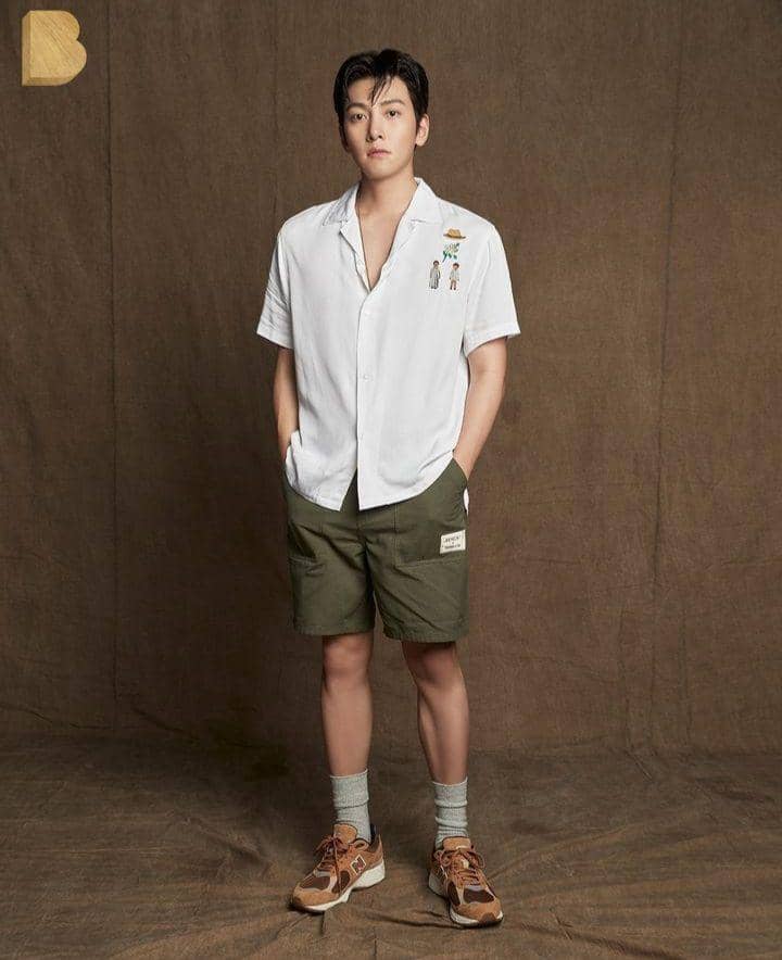 Ji Chang Wook (instagram.com/benchtm)