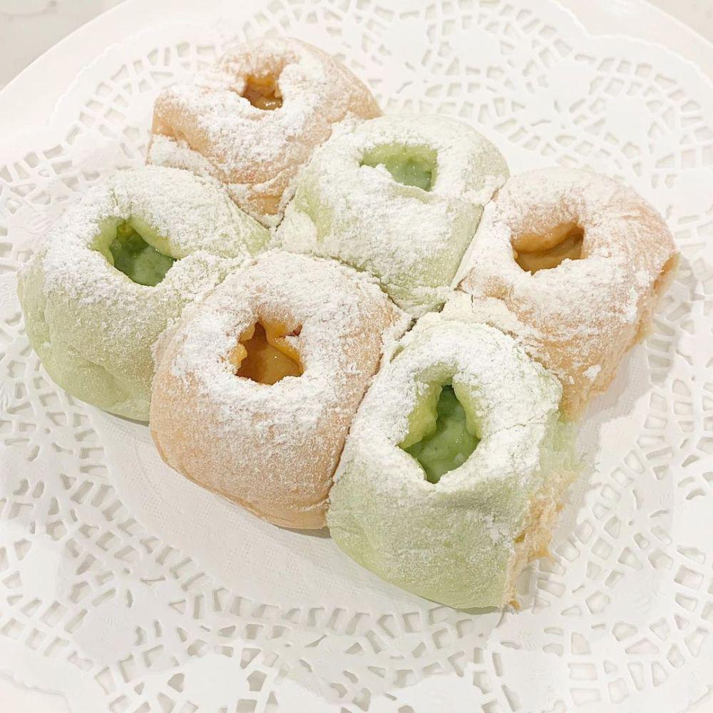 Resep Coconut Milk Bun Kukus yang Empuk dengan Vla Melimpah