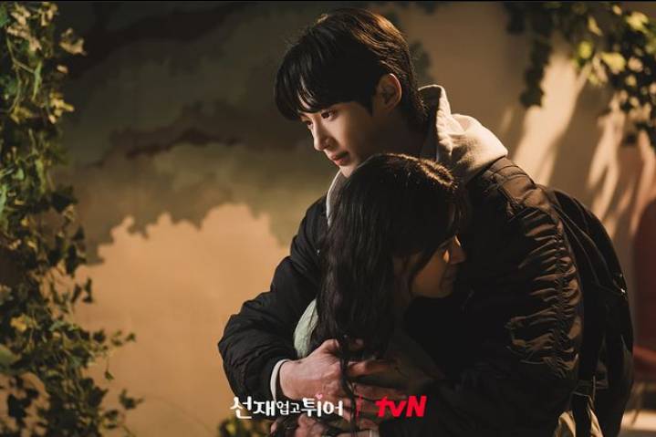 still cut drakor Lovely Runner (instagram.com/tvn_drama)