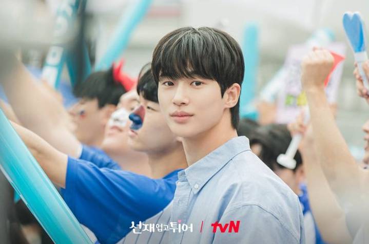 still cut drakor Lovely Runner (instagram.com/tvn_drama)