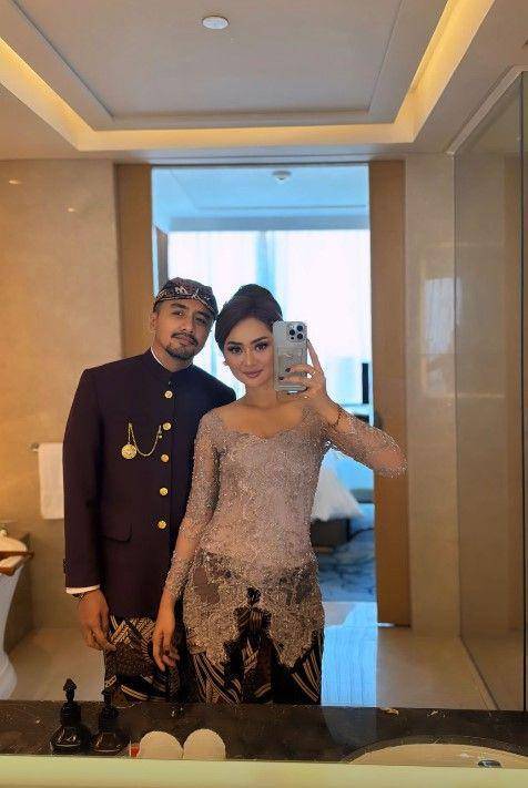 keluarga Mahalini saat akad (Instagram.com/nindypricilia)