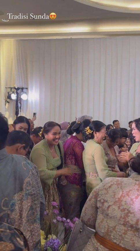 keluarga Mahalini saat akad (Instagram.com/nindypricilia)